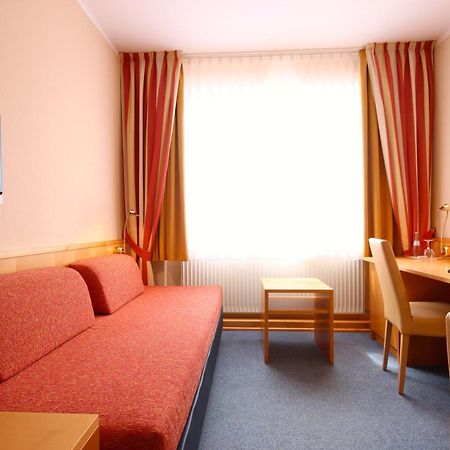 Hotel Hanken Gmbh, Hotel Hanken Und Seehotel ヴァンガーオーゲ エクステリア 写真