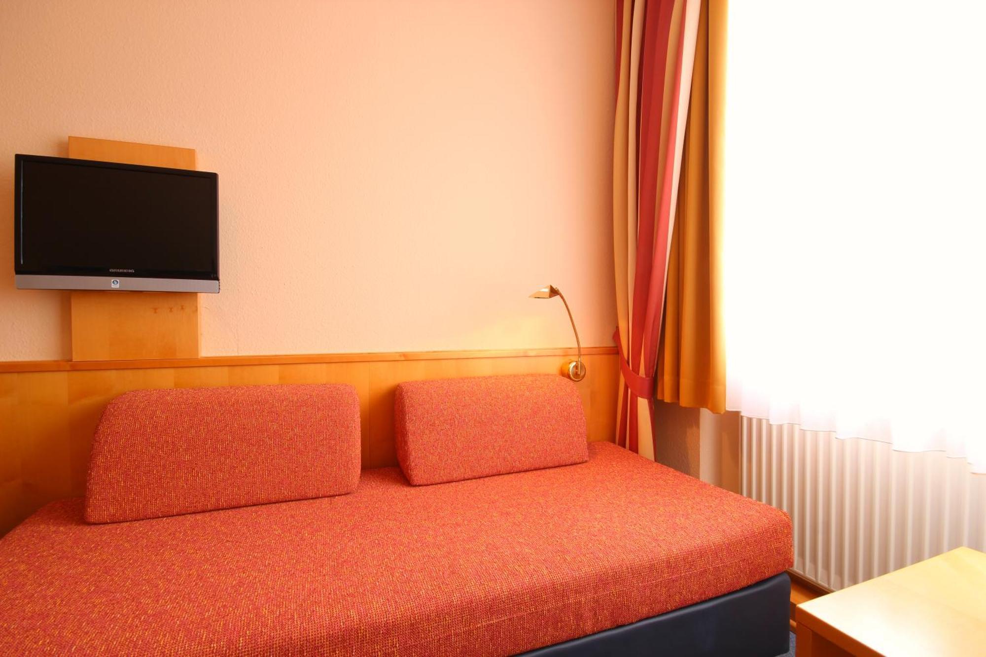 Hotel Hanken Gmbh, Hotel Hanken Und Seehotel ヴァンガーオーゲ エクステリア 写真